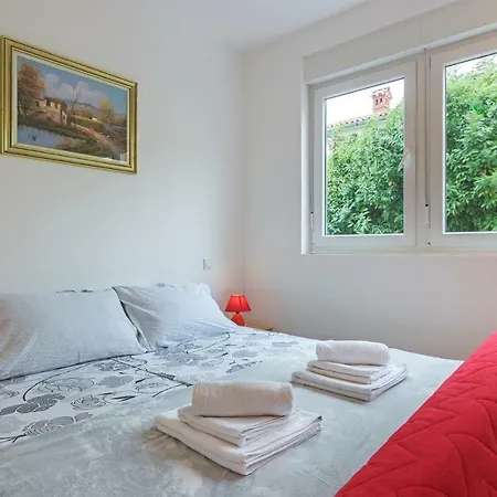 Danijela I Apartman *