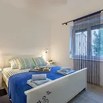 Danijela I Apartman *