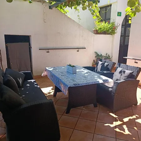 Danijela I Lägenhet *